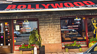 Bollywood Indisk Restaurang Och outside