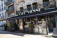 Restaurant Cafe Vienne outside