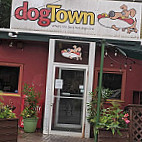 Dogtown outside