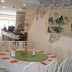 Zen Chinese Restaurant inside
