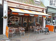 Java Coffee Lounge outside