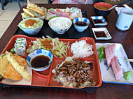 Dundarave sushi food