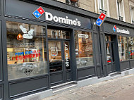 Domino's Pizza Argenteuil outside