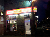 Ali's Kebab House outside