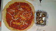 Puccini Pizza food