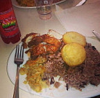 Cheyanne's Caribbean Cuisine food