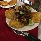 El Zaguán de San Antonio food