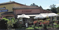 Restaurant Les Lavandes outside