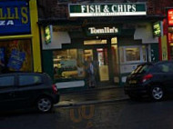 Tomlin's Fish Chips Southbourne outside