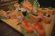 Mr Binho Sushi Unipessoal Lda food