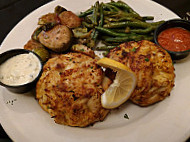 Harry's Main Street Grille food