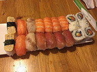 U-Sushi inside