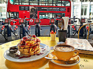 The Breakfast Club London Bridge food
