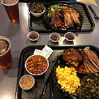 Tennessee's Real Bbq Real Fast food