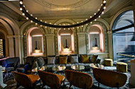 1901 Wine Lounge inside