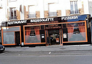Brossolette Pizzeria outside