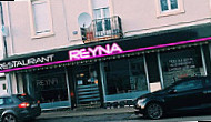 Restaurant reyna outside