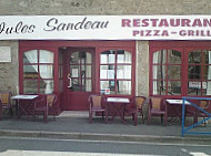 Pizzeria Jules Sandeau inside