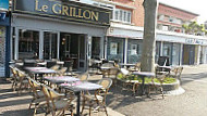 Restaurant le Grillon inside