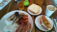Beefeater Woolpack food