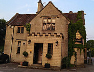 The Northey Arms outside