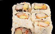 sushi licious food