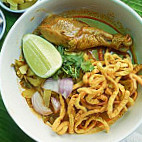 Khao Soi Khunnai food