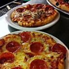 Barry's Pizza And Italian Diner food
