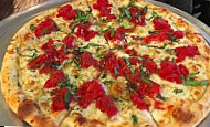 Fetta Specialty Pizza Spirits food