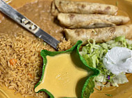 7 Leguas Mexican Grill food