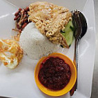 Muslim Food Jing Cafe food