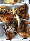 Hardeeville Chicken Lickn food