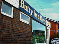 Butty In A Hurry outside