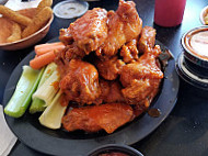 Duff's Famous Wings Of Orchard Park food