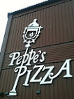 Peppes Pizza inside