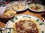 Olive Garden food