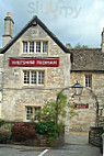 The Wiltshire Yeoman outside