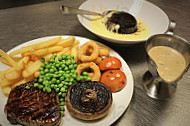 The Victoria Pub food