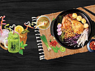 Kimmo Miher Kore 7 Komrit (riverside​ Kampong Cham) food
