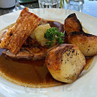 The Fox And Hounds Knossington food
