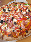 Makkie’s Pizzeria food