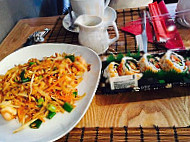 Hoshi Sushi Thai Noodle food