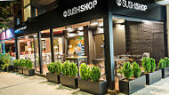Sushi Shop Av. De Europa outside