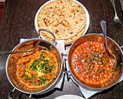 Sunam Balti House food