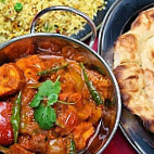 Armans Indian Takeaway food