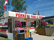 Perky's Fish and Fries Too outside