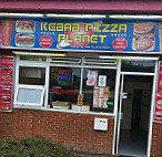 Kebab Pizza Planet inside