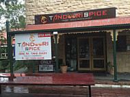 Tandoori Spice outside