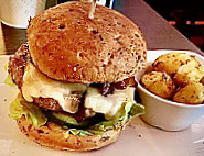 CA-BA-LU Burger & More food