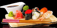 Sushi House food